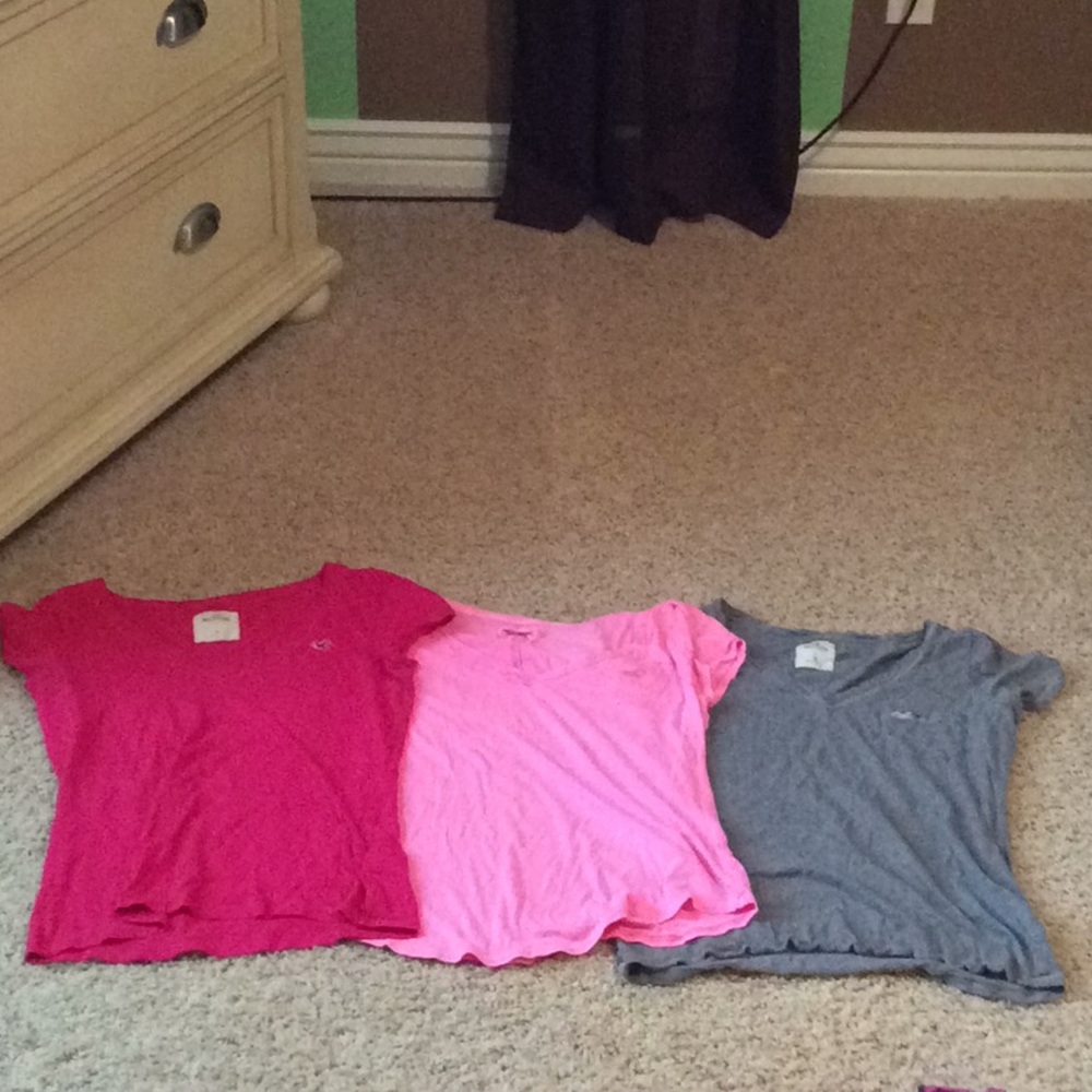Hollister Bundle - Picture 2 of 4